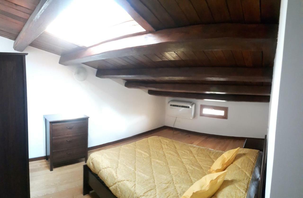 Bb Il Re Alla Reginella Guest House Róma Kültér fotó