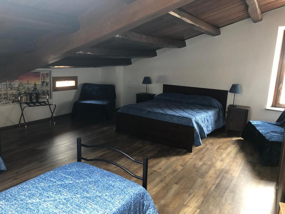 Bb Il Re Alla Reginella Guest House Róma Kültér fotó